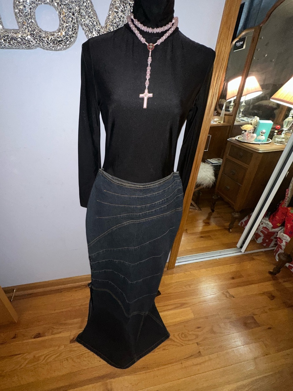 🔴Bisou Bisou Dark Navy Maxi Skirt with Tan Contrast Stitching - Picture 3 of 8